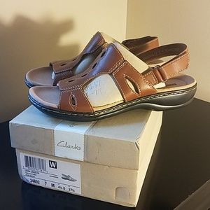 Clarks leather sandals